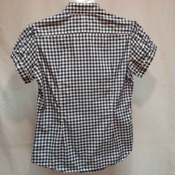 Shirt - Picture 8 of 9